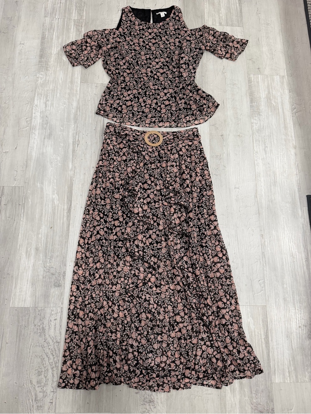 Floral Cold-Shoulder Maxi Skirt - Black/Pink Boho Cottagecore Set - Picture 2 of 7